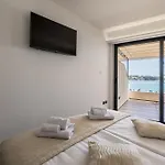Sea View Luxury Seven Of Nine Penzion Split