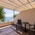 Penzion Sea View Luxury Seven Of Nine