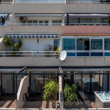 Penzion Sea View Luxury Seven Of Nine 4*