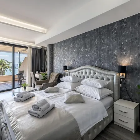 Sea View Luxury Seven Of Nine Πανσιόν 4*