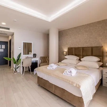 Sea View Luxury Seven Of Nine Guest house