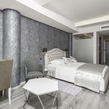 Sea View Luxury Seven Of Nine 4*