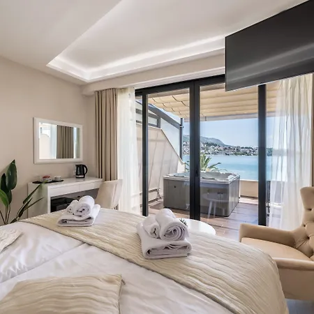 Sea View Luxury Seven Of Nine Konukevi 4*