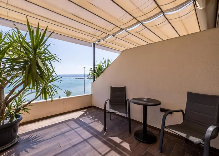 ゲストハウス Sea View Luxury Seven Of Nine