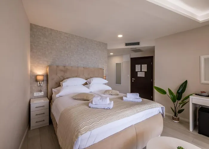 Sea View Luxury Seven Of Nine ゲストハウス スプリト