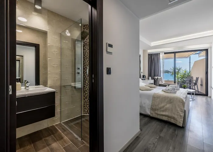 Sea View Luxury Seven Of Nine Split