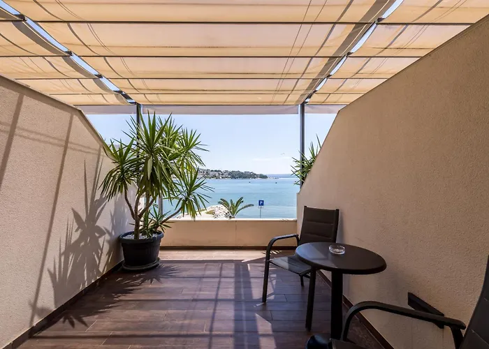 Sea View Luxury Seven Of Nine Pensión Split