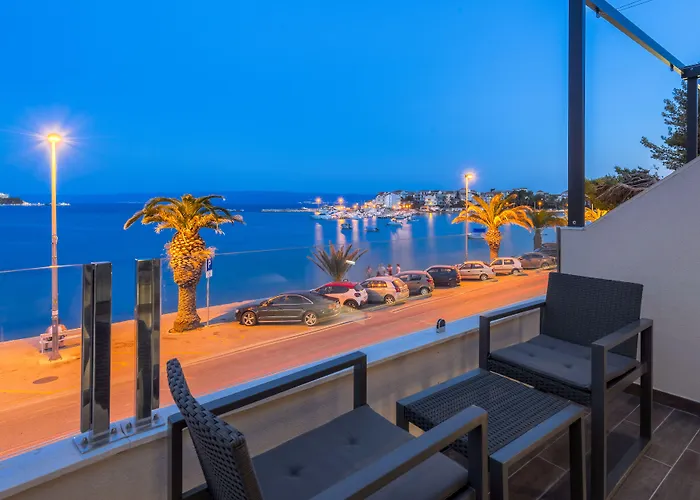 Sea View Luxury Seven Of Nine Pensión